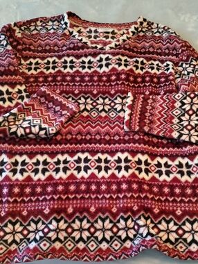 Danskin Red and White Fair Isle Crewneck Sweater
